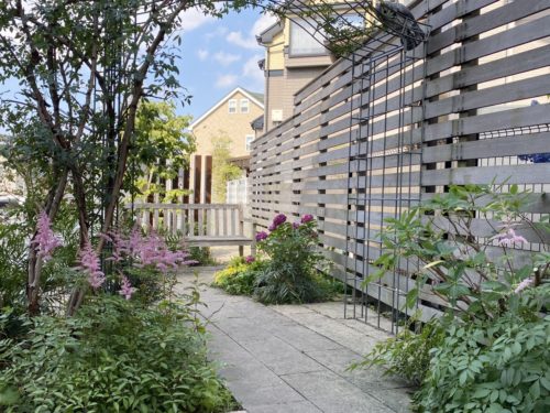 時間が庭をつくる