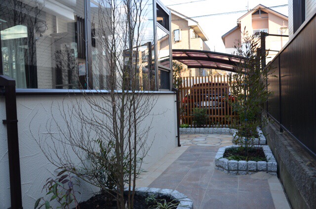 [ココマの事例で見る] ガーデンルームをお庭に取り入れるコツとは